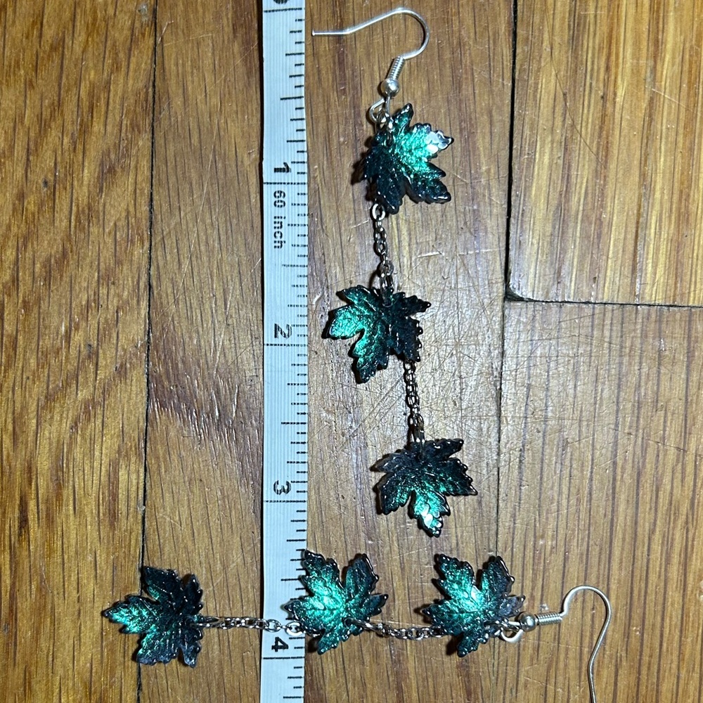 3/$25 Leaf Dangle Earrings - Picture 3 of 5